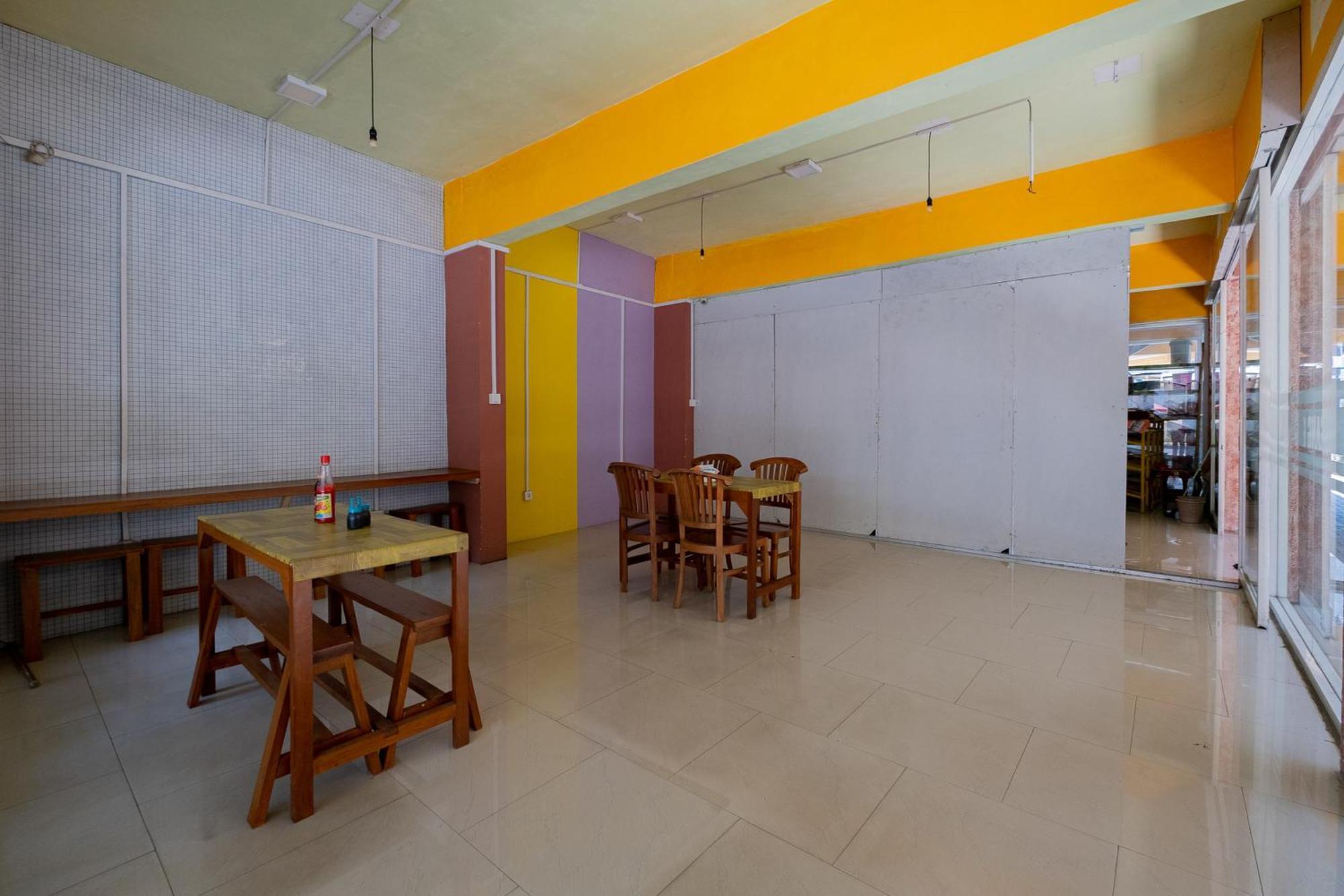 Reddoorz Syariah At Jalan Sunan Giri Tuban Tuban  Dış mekan fotoğraf